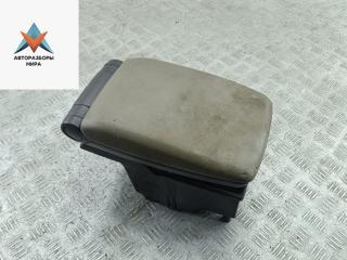 подлокотник Volvo V70 2 поколение 2001, 2.4 л., бензин, МКПП, чёрный, универсал