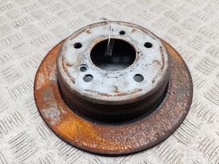 диск тормозной задний Mercedes-Benz 190 W201 1989, 2.0 л., бензин, МКПП, красный, седан