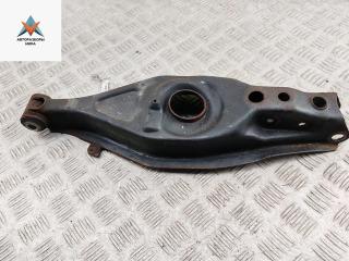 рычаг задний Mercedes-Benz C-Класс W201 [рестайлинг] 1989, 2.0 л., бензин, МКПП, красный, седан