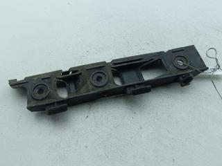 кронштейн переднего бампера Volkswagen Passat B6 2007, 2.0 л., дизель, АКПП, серый, универсал, 3C0807183