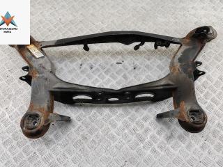 подрамник передний Mercedes-Benz C-Класс W201 [рестайлинг] 1989, 2.0 л., бензин, МКПП, красный, седан