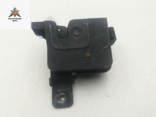 замок капота BMW 7 серия E38 1997, 3.5 л., бензин, АКПП, зелёный, седан, 8164764