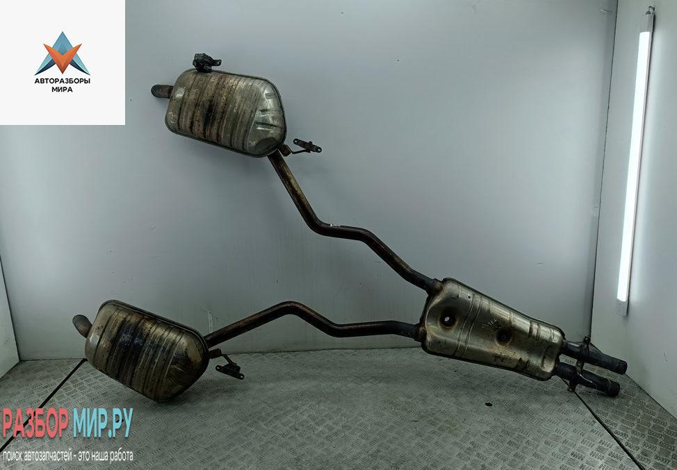 глушитель BMW 7 серия E38 1997, 3.5 л., бензин, АКПП, зелёный, седан - фото №1