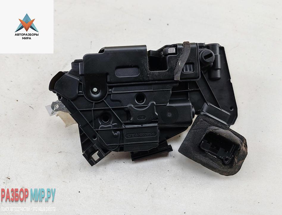 замок двери задней левой Skoda Octavia mk3 (A7 5E) 2014, 1.4 л., бензин, МКПП, коричневый, хетчбэк 5 дв., 5E0839015A - фото №1