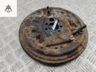 защитный кожух тормозного механизма Volkswagen Passat B4 1995, 1.6 л., бензин, МКПП, синий, универсал