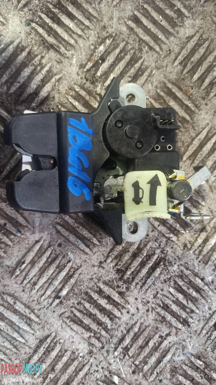 замок багажника Hyundai i40 VF 2014, 1.7 л., дизель, МКПП, седан - фото №1