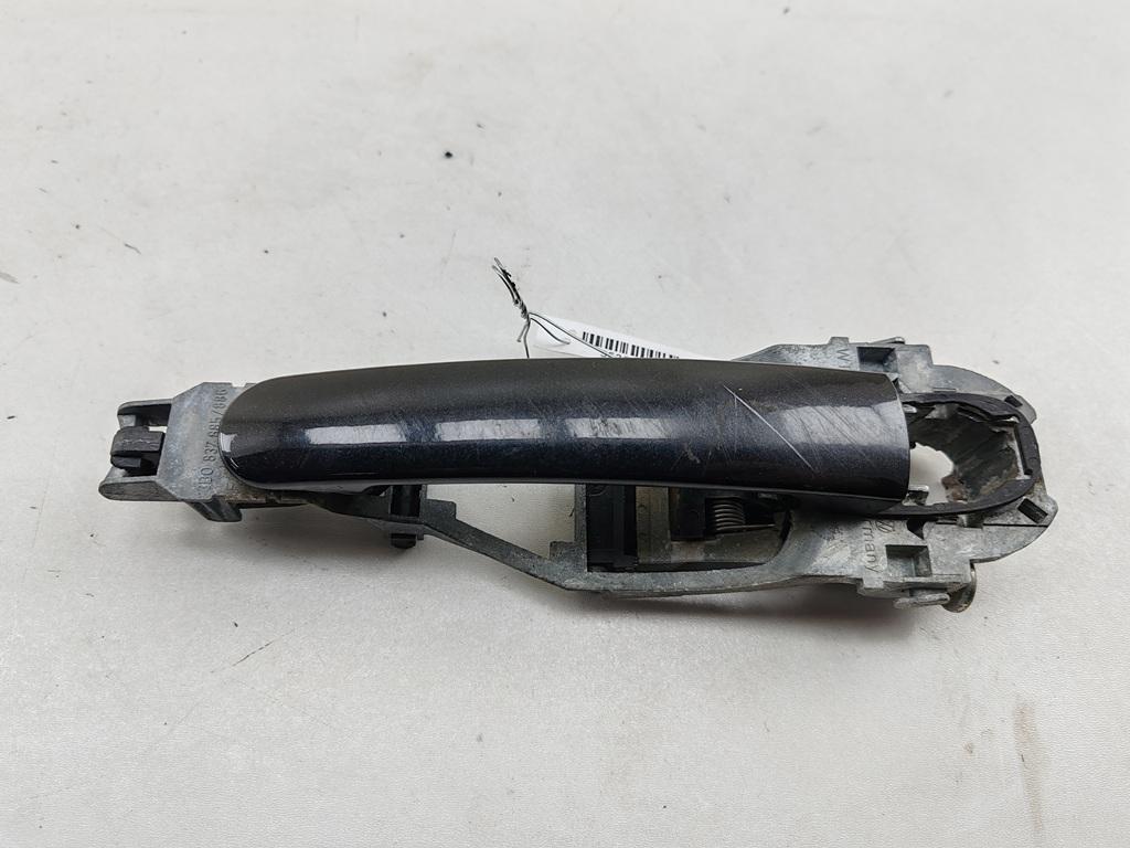 ручка наружная передняя левая Volkswagen Passat B5+ (GP) 2004, 2.0 л., дизель, МКПП, синий, седан, 3B0837885