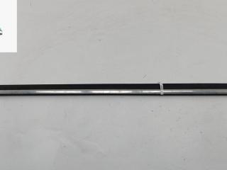 молдинг двери передней правой Volkswagen Passat B7 2013, 2.0 л., дизель, МКПП, чёрный, универсал, 3AA854940A