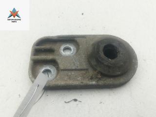 кронштейн радиатора Chevrolet Spark M300 2010, 1.2 л., бензин, МКПП, красный, хетчбэк 5 дв.