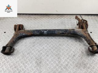 подрамник передний Volkswagen Passat B4 1995, 1.6 л., бензин, МКПП, синий, универсал