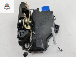 замок двери передней левой Volkswagen Golf 5 поколение 2006, 1.4 л., бензин, МКПП, синий, хетчбэк 5 дв., 13639878