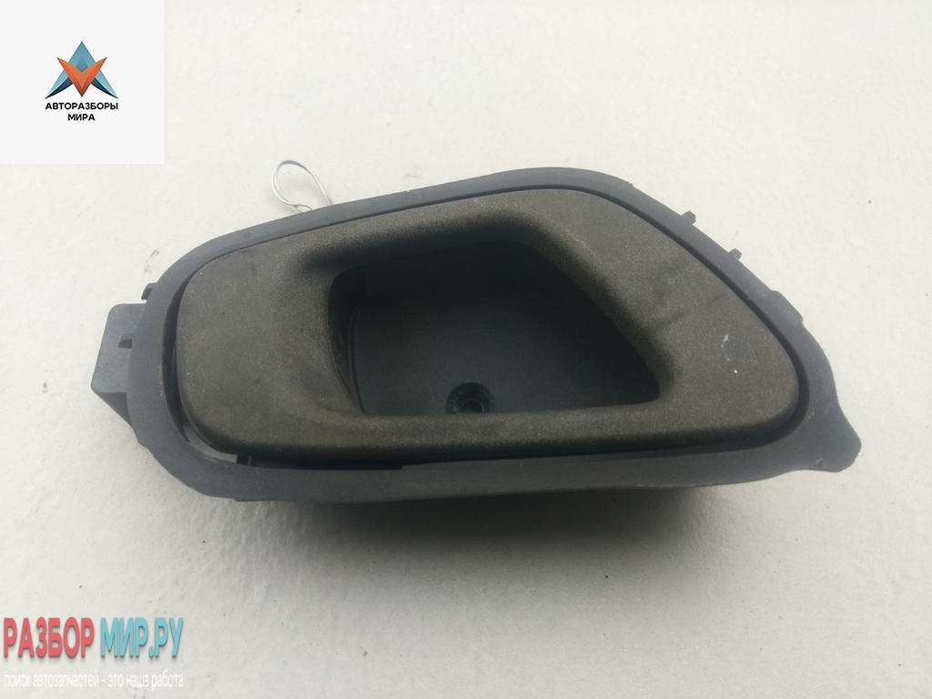 ручка внутренняя задняя правая Chevrolet Spark M300 2010, 1.2 л., бензин, МКПП, красный, хетчбэк 5 дв. - фото №1