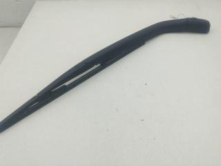 Щеткодержатель (поводок стеклоочистителя) задний Mitsubishi Outlander 1 поколение 2006, 2.0 л., бензин, МКПП, чёрный, внедорожник 5 дв.