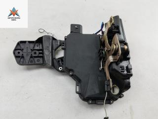 замок двери передней правой Volkswagen Passat B5 1999, 1.9 л., дизель, МКПП, зелёный, универсал, 3B1837016A