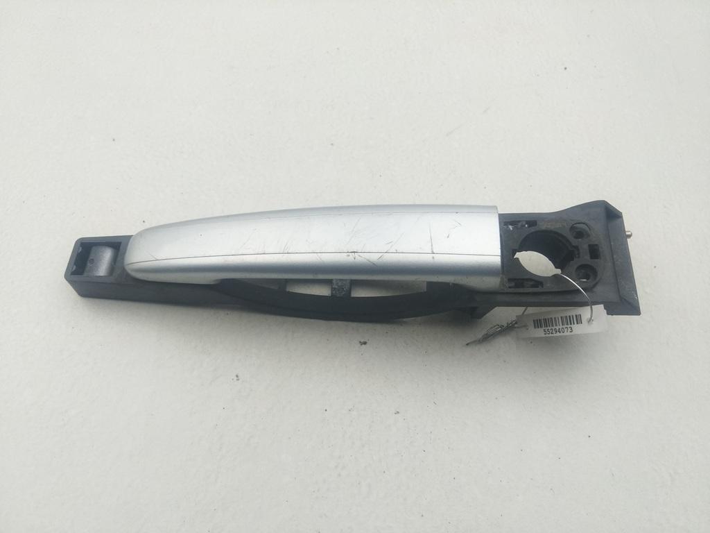 ручка наружная передняя левая Peugeot 307 1 поколение 2004, 2.0 л., дизель, МКПП, серый, универсал, 9634760380 - фото №1