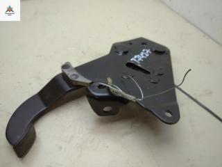 педаль тормоза Mercedes-Benz Vito-1 W638 1996, 2.3 л., бензин, МКПП, чёрный, микроавтобус