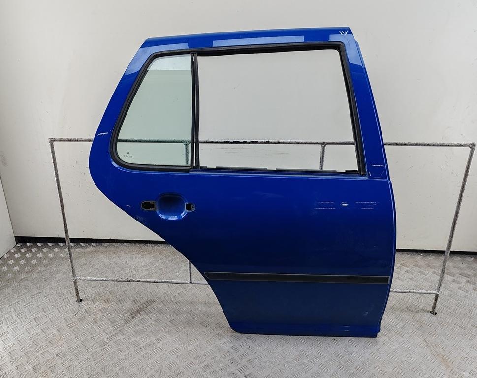 дверь сдвижная Volkswagen Golf-4 2002, синий, хетчбэк 5 дв. - фото №1