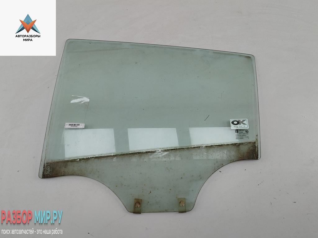 стекло двери задней левой Chevrolet Spark M300 2010, 1.2 л., бензин, МКПП, красный, хетчбэк 5 дв. - фото №1