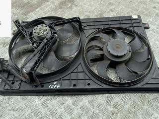 вентилятор радиатора Volkswagen Golf 4 поколение 2002, 1.6 л., бензин, МКПП, серый, хетчбэк 5 дв.