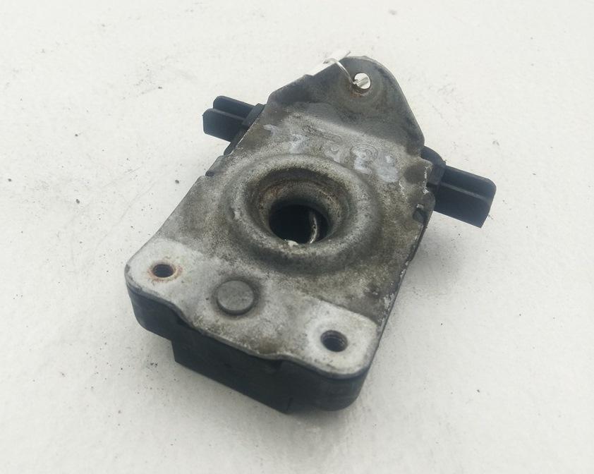 замок капота BMW 3 E46 2003, 1.8 л., бензин, МКПП, чёрный, универсал, 8203859