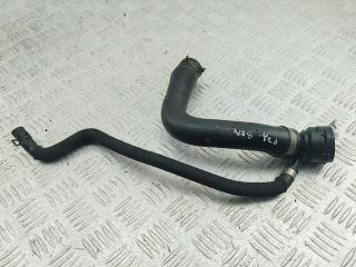 патрубок радиатора Audi A4 B6 2003, 2.4 л., бензин, 8E0121101H