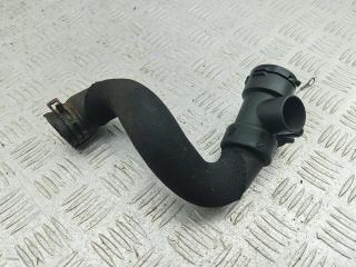 патрубок радиатора Audi A4 B6 2003, 2.4 л., бензин, 8E0121049D