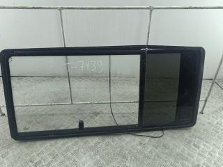 стекло (иные) Volkswagen Transporter T4 1993, 2.4 л., дизель, МКПП, красный, микроавтобус