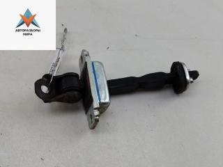 ограничитель открывания двери Chevrolet Spark M300 2010, хетчбэк 5 дв.