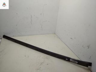 молдинг лобового стекла Volvo S60 1 поколение 2002, 2.4 л., дизель, МКПП, чёрный, седан, 39971352