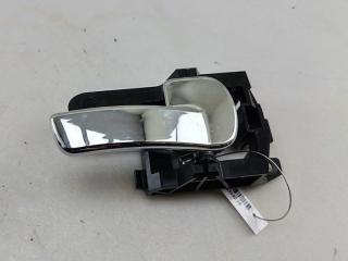 ручка внутренняя передняя правая Nissan Qashqai J10 2013, 1.5 л., дизель, МКПП, красный, внедорожник 5 дв.