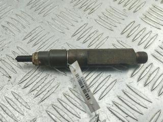 форсунка Audi A6 4A/C4 1996, 2.5 л., дизель, МКПП, красный, универсал, 046130201E
