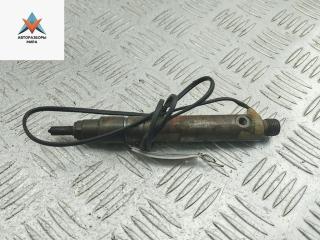 форсунка Audi A6 4A/C4 1996, 2.5 л., дизель, МКПП, красный, универсал, 046130202E