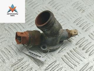 фланец (тройник) системы охлаждения Audi A6 4A/C4 1996, 2.5 л., дизель, МКПП, красный, универсал, 034121133