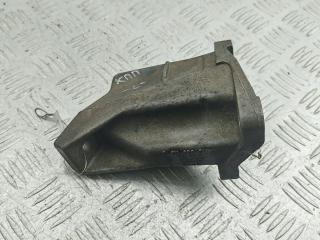 кронштейн КПП Audi A6 4A/C4 1996, 2.5 л., дизель, МКПП, красный, универсал, 4A0399113J
