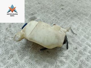 бачок омывателя Volkswagen Golf 4 поколение 1998, 1.4 л., бензин, хетчбэк 5 дв.