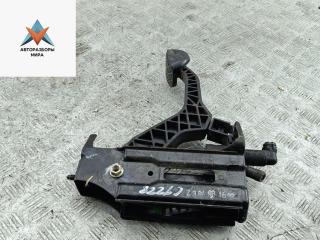 педаль сцепления Volkswagen Golf 4 поколение 1998, 1.4 л., бензин, МКПП, серый, хетчбэк 5 дв.