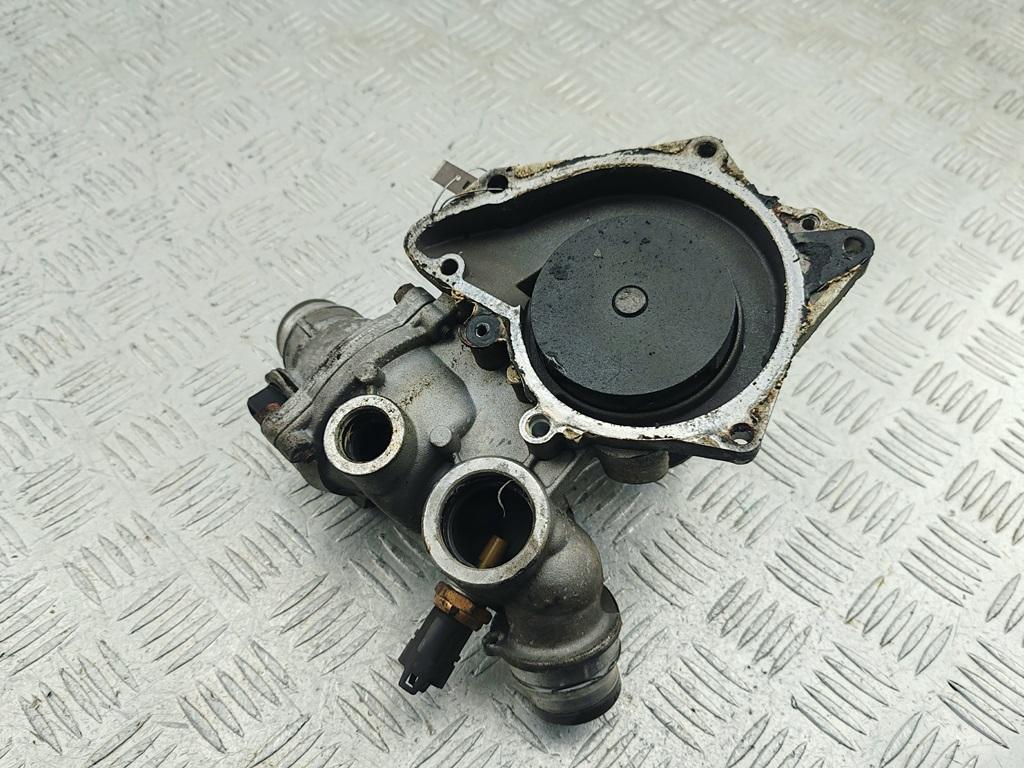 насос антифриза дополнительный BMW X5 E53 2002, 4.6 л., бензин, АКПП, чёрный, внедорожник 5 дв.