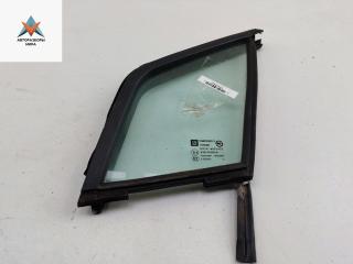 форточка передняя левая Chevrolet Spark M300 2010, 1.2 л., бензин, МКПП, красный, хетчбэк 5 дв.