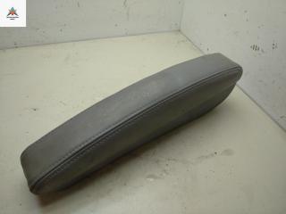 подлокотник Mercedes-Benz Vito-1 W638 1996, 2.3 л., бензин, МКПП, чёрный, микроавтобус