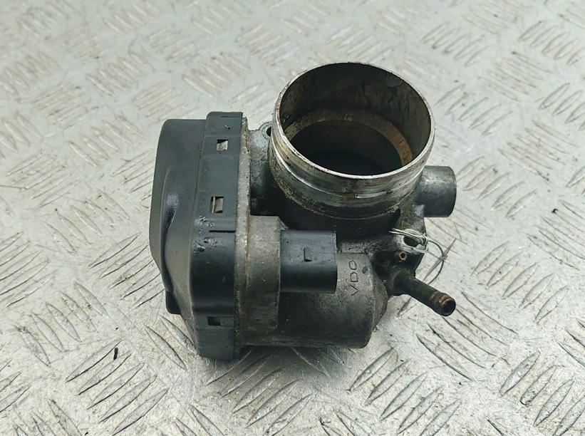 заслонка дроссельная Volkswagen Passat B5 1999, 1.6 л., бензин, МКПП, синий, седан, 06B133062F