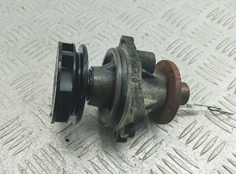 насос антифриза дополнительный BMW 5 E39 1999, 2.5 л., бензин, МКПП, серый, универсал, 300522
