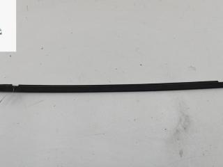 Молдинг стекла двери задней правой наружный Volkswagen Passat B4 1996, 1.9 л., дизель, МКПП, зелёный, универсал