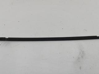 Молдинг стекла двери задней правой наружный Volkswagen Passat B4 1996, 1.9 л., дизель, МКПП, зелёный, универсал