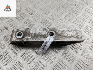 крепление стабилизатора / втулки стабилизатора Audi Q7 4L [рестайлинг] 2011, 3.0 л., бензин, АКПП, чёрный, внедорожник 5 дв., 7L0411063B