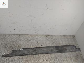 Накладка на порог внутренняя (салона) Mercedes-Benz Vito-1 W638 1996, 2.3 л., бензин, МКПП, чёрный, микроавтобус, A6386840221