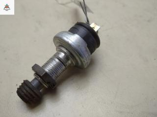 Датчик (включатель) стоп-сигнала Mercedes-Benz Vito-1 W638 1996, 2.3 л., бензин, МКПП, чёрный, микроавтобус, 19012000