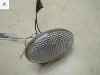 повторитель передний левый Mercedes-Benz Vito-2 / Viano W639 2010, 3.0 л., дизель, АКПП, красный, микроавтобус