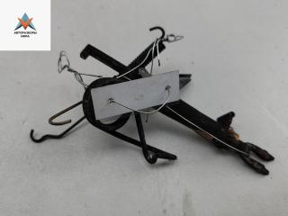 Механизм развода задних тормозных колодок правый Mercedes-Benz A-Класс W168 1997, 1.6 л., бензин, МКПП, чёрный, хетчбэк 5 дв.