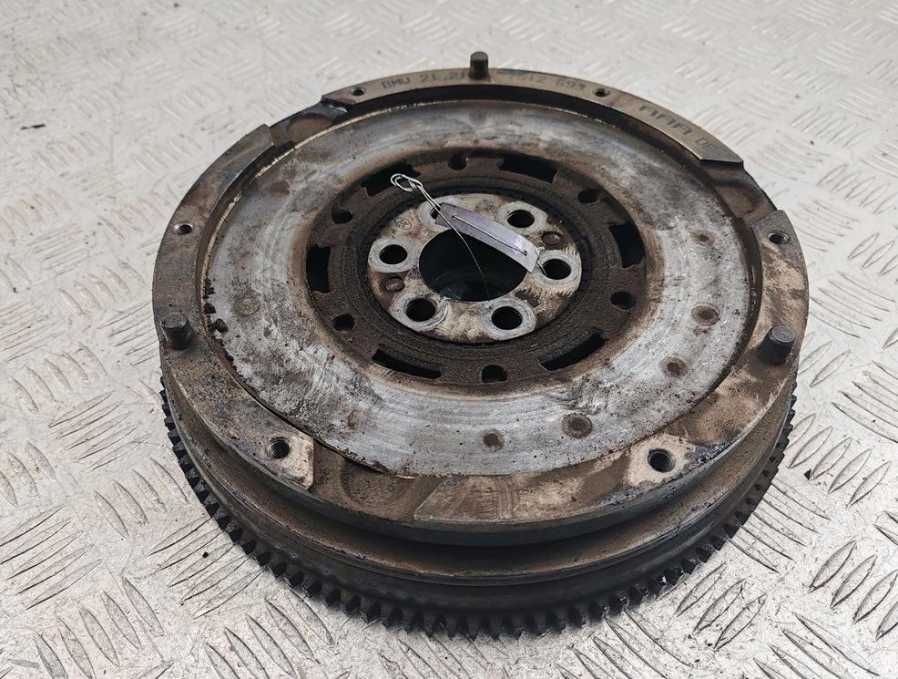 маховик BMW 3 E46 2002, 1.8 л., бензин, МКПП, красный, хетчбэк 3 дв., 7512693