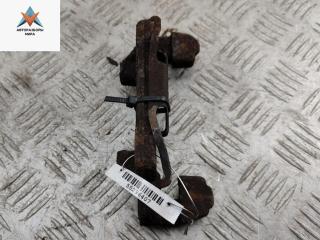 скоба суппорта BMW 3 серия E36 [рестайлинг] 1997, 1.6 л., бензин, МКПП, чёрный, универсал